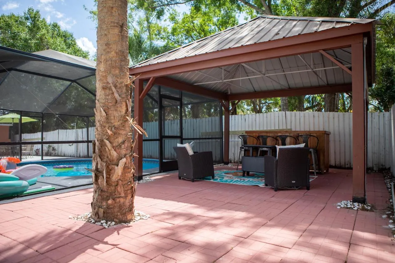 Private Waterfront Pool Home With Game Room And Stunning Mother-In-Law Suite! Tampa 0*,  États-Unis