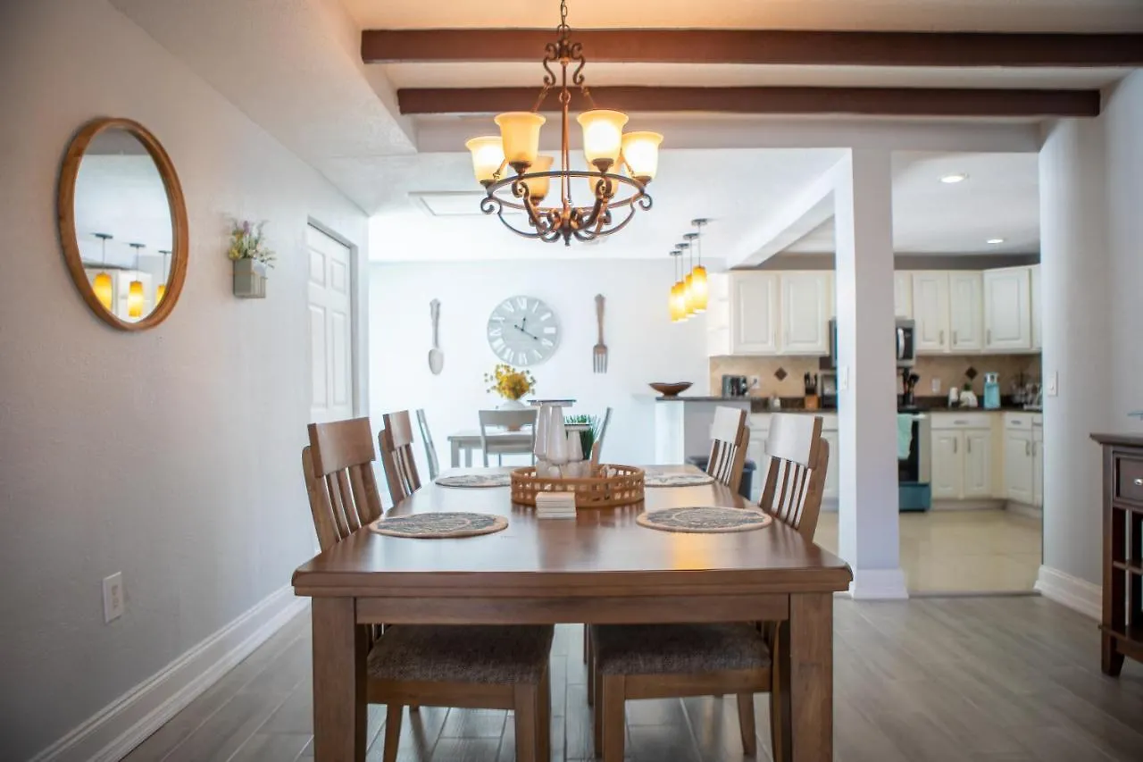 Private Waterfront Pool Home With Game Room And Stunning Mother-In-Law Suite! Tampa 0*,
